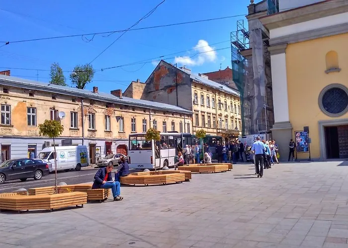 公寓 On Lychakivska *